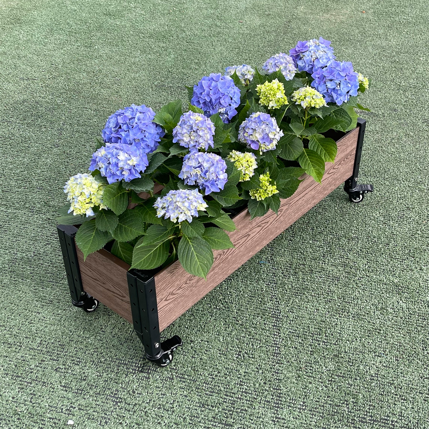 E103612W Rolling Trough Garden Planter